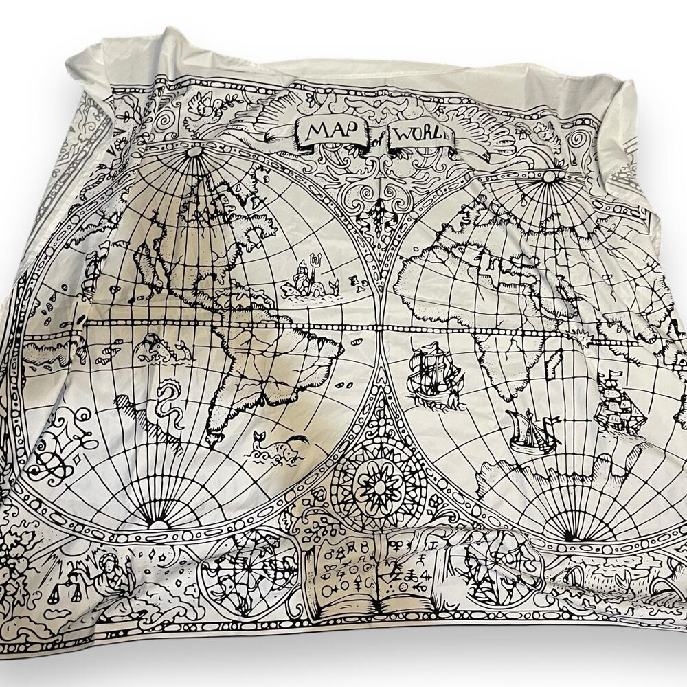 Ankit World Map Tapestry White Black Globe Wall Art Artsy Machine Washable EUC